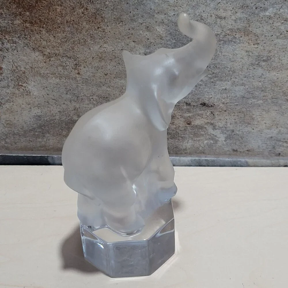 Vintage Goebel Frosted Crystal Elephant Paperweight On Pedestal Figurine
